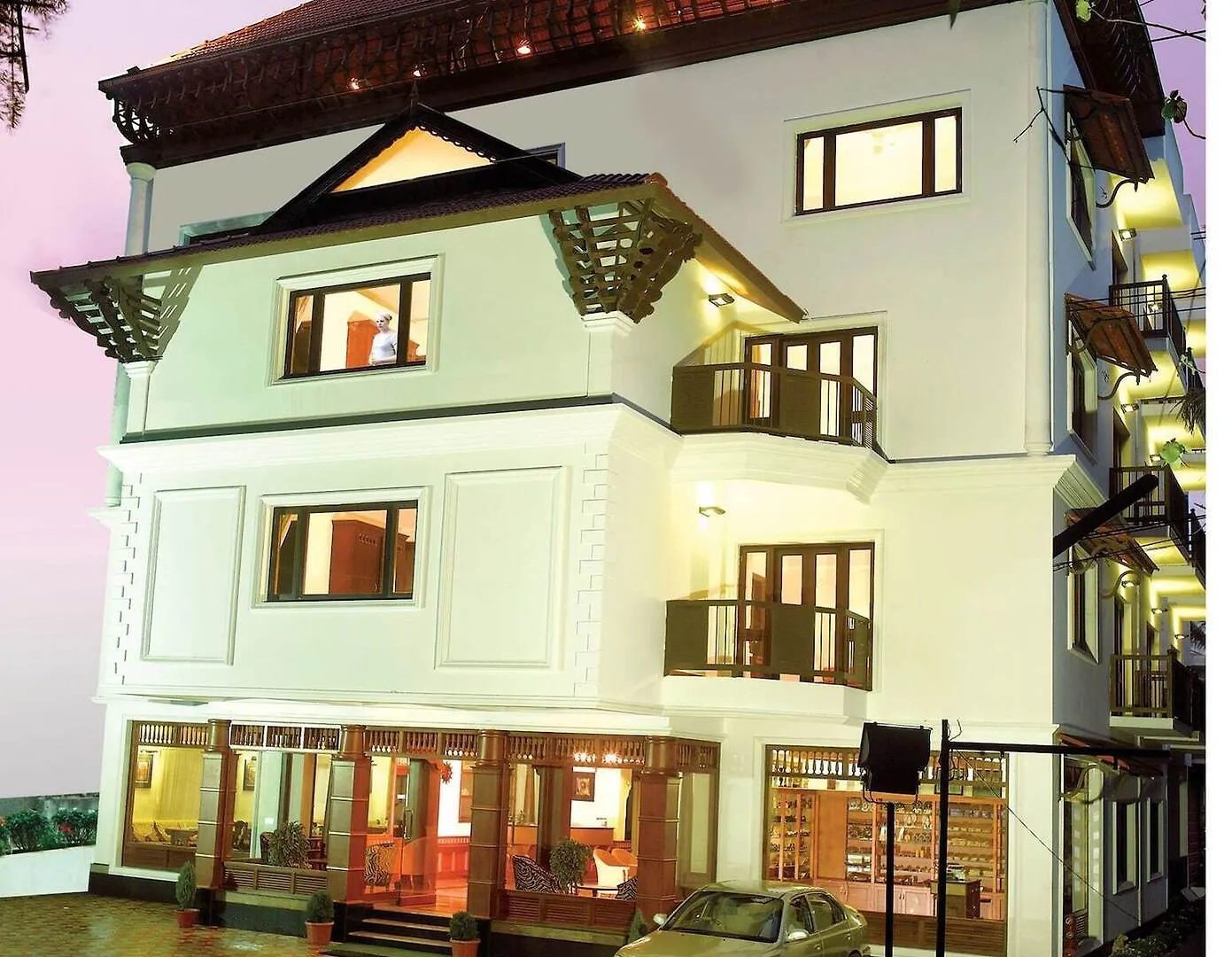 Hotel Grand Thekkady Kumily