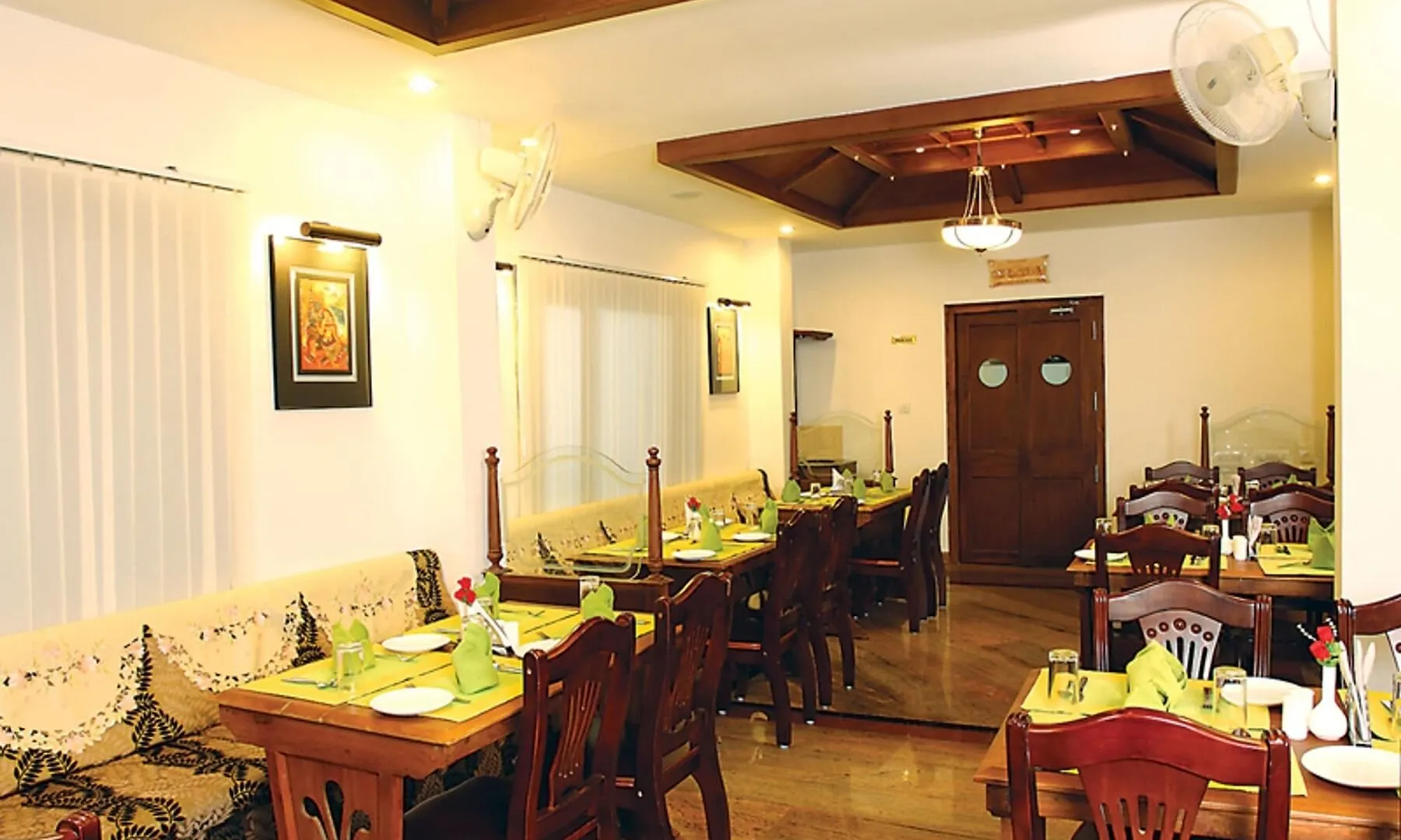 Hotel Grand Thekkady Kumily